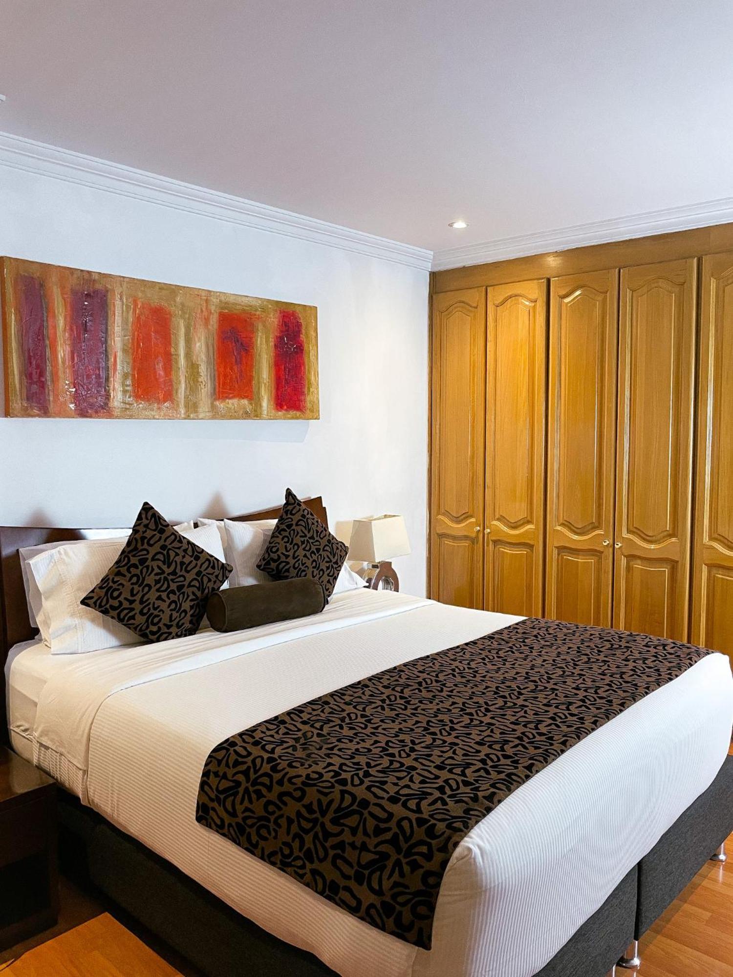 Hotel Suites 108 Богота Экстерьер фото