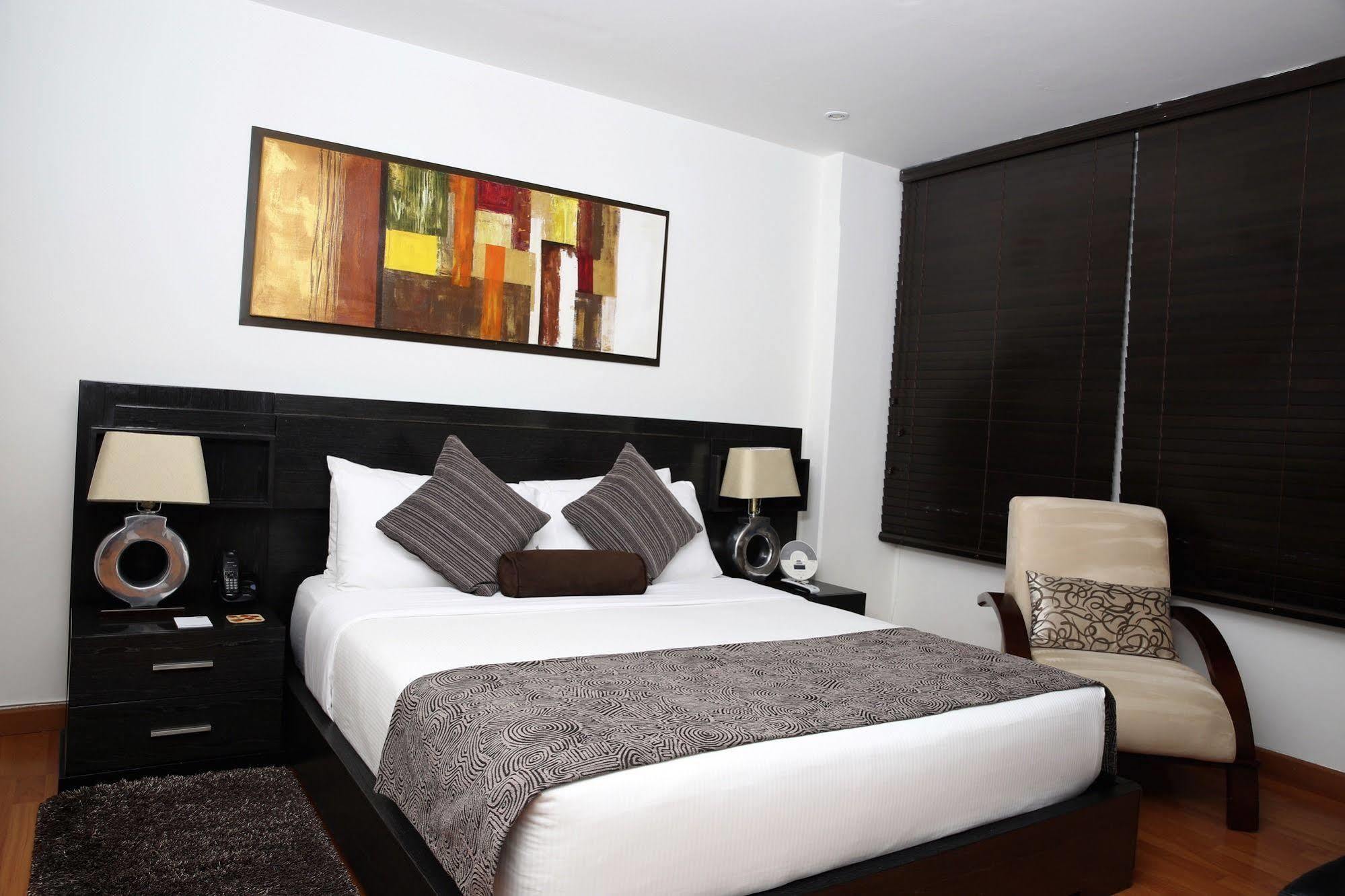 Hotel Suites 108 Богота Экстерьер фото